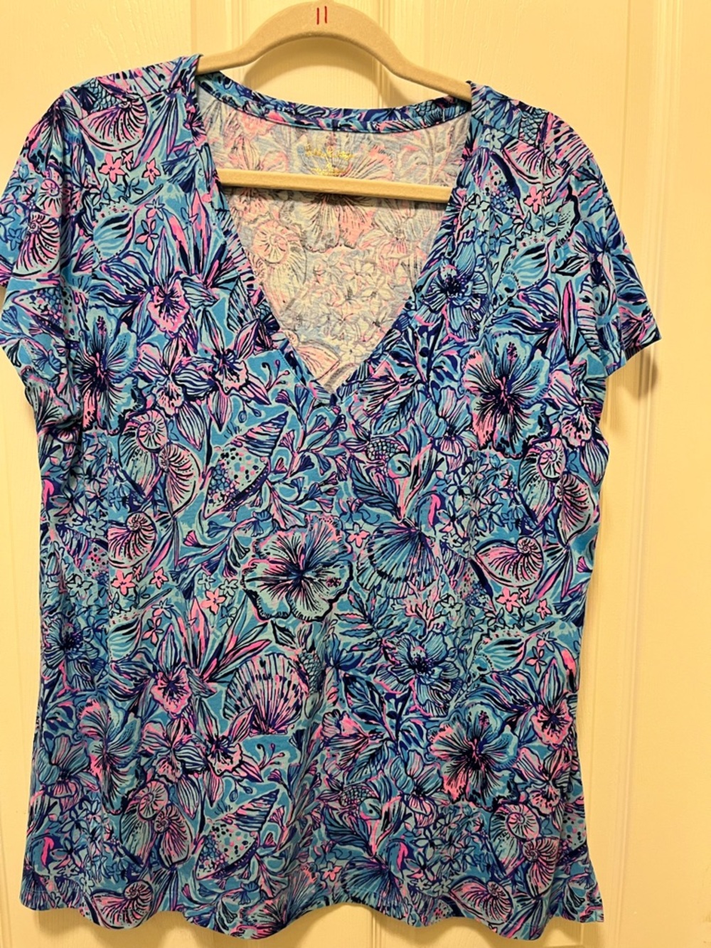 Lilly Pulitzer Blue and Pink Floral V-Neck Short Sleeve Top